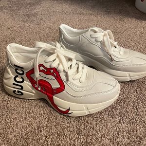 Sneakers  mirror clone